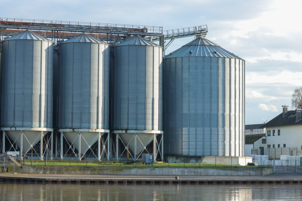 On/Off Hire Condition and Bunker Surveys inspect.ie